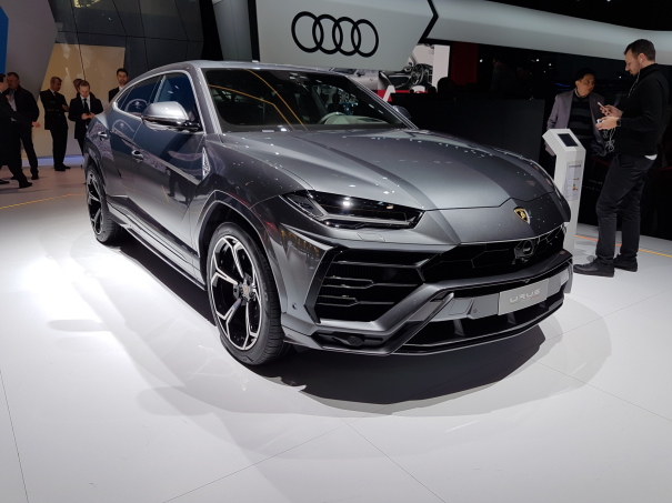 Lamborghini Urus : le SUV Lamborghini au salon de Genve - L'Argus Lamborghini Urus : le SUV Lamborghini au salon de Genve - L'Argus