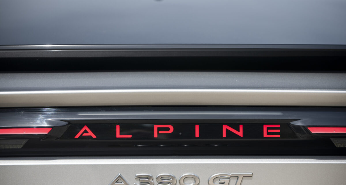 Essai longue durée Alpine A390 GT (2026) : notre verdict sur 2 500 km